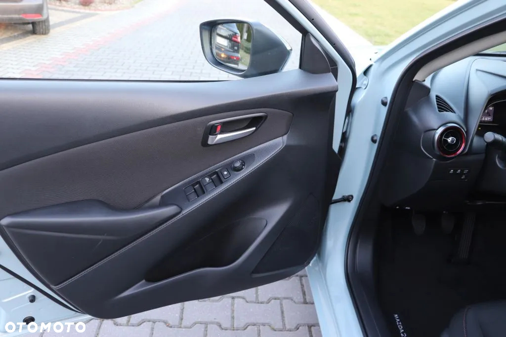 Mazda 2 SKYACTIV-G 90 Red Sports Edition - 10