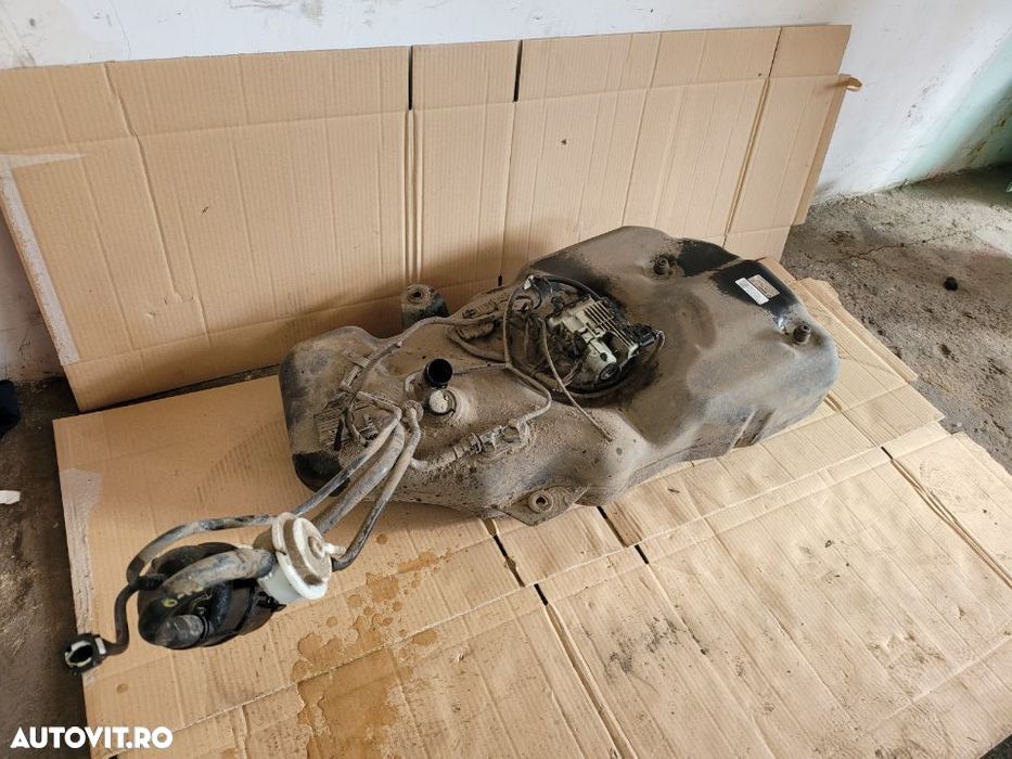 Rezervor Cu Pompa Adblue Mercedes ML GLE W166 X166 3.0 Cdi An 2011-2019 Cod A - 4