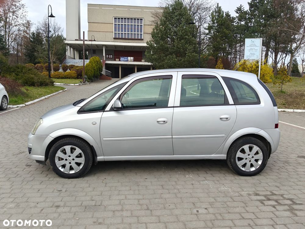 Opel Meriva 1.3 CDTI DPF Cosmo - 11
