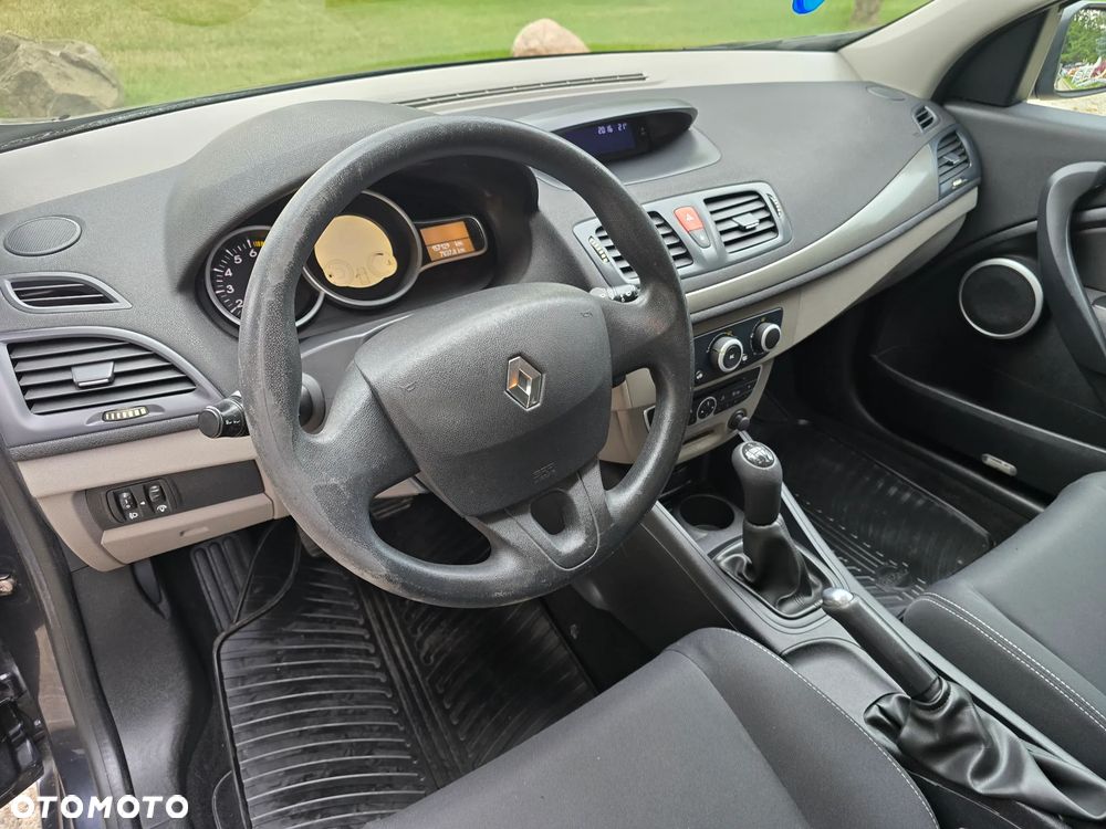 Renault Megane - 12