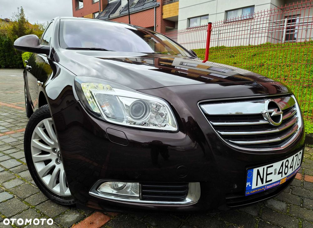 Opel Insignia - 1