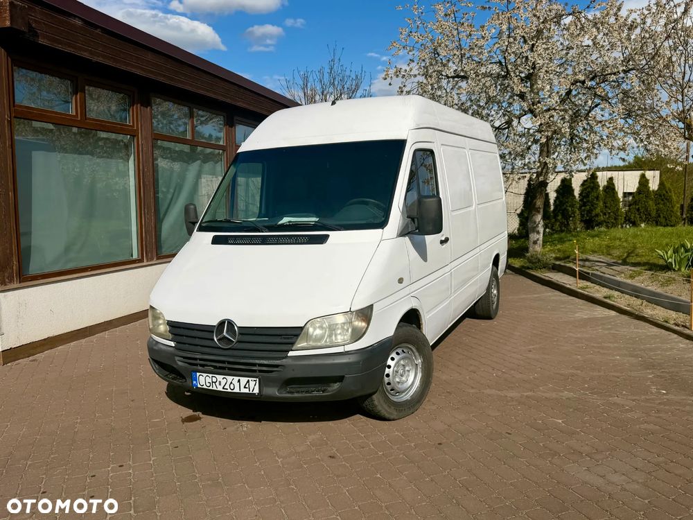 Mercedes-Benz SPRINTER - 1