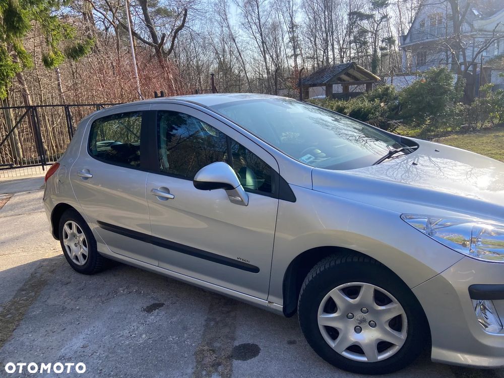 Peugeot 308 1.6 HDi Trendy Navtech - 9