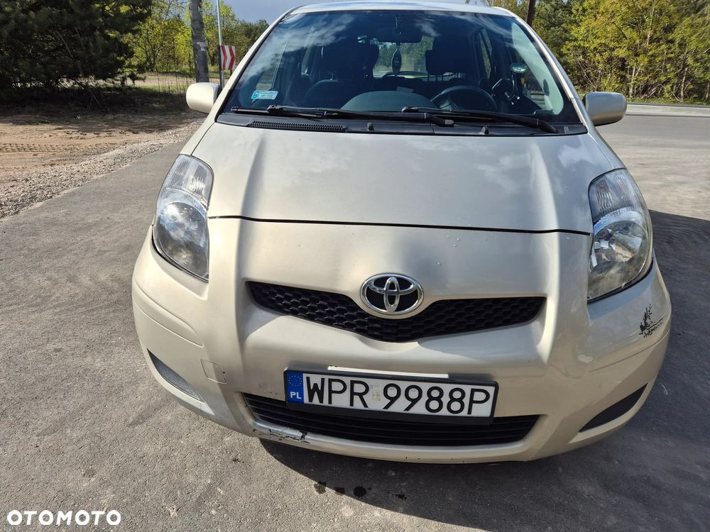 Toyota Yaris 1.33 Luna - 3