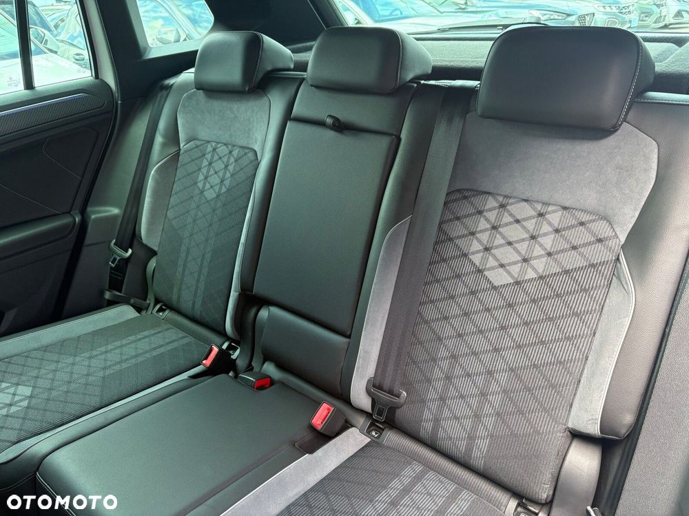 Volkswagen Tiguan - 14