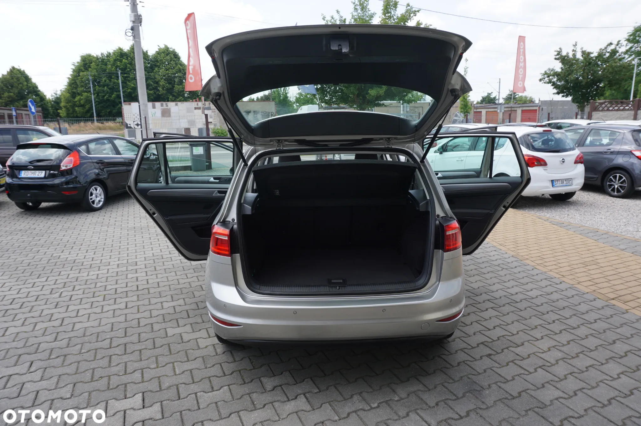 Volkswagen Golf Sportsvan 1.2 TSI BlueMotion Technology Lounge - 17