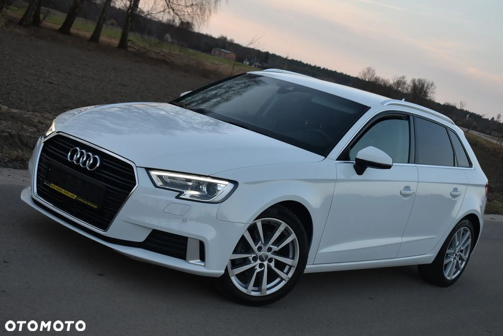 Audi A3 Sportback 2.0 TDI Edycja Specjalna - 2