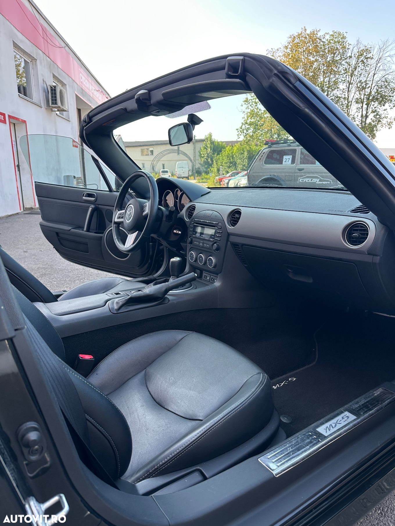 Mazda MX-5 - 11