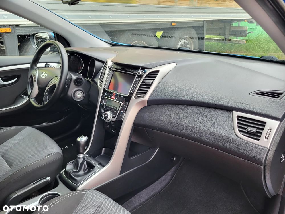 Hyundai i30 1.4 Passion Plus - 29