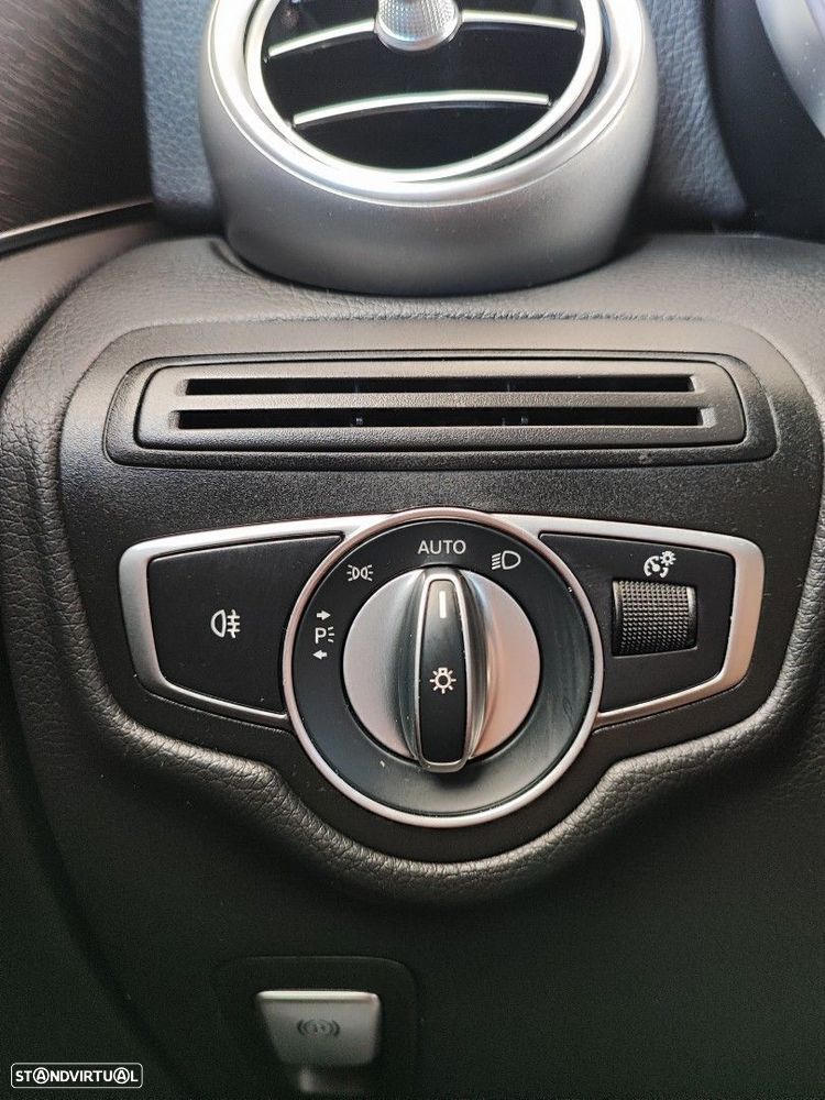Mercedes-Benz GLC 300 e 4Matic - 21