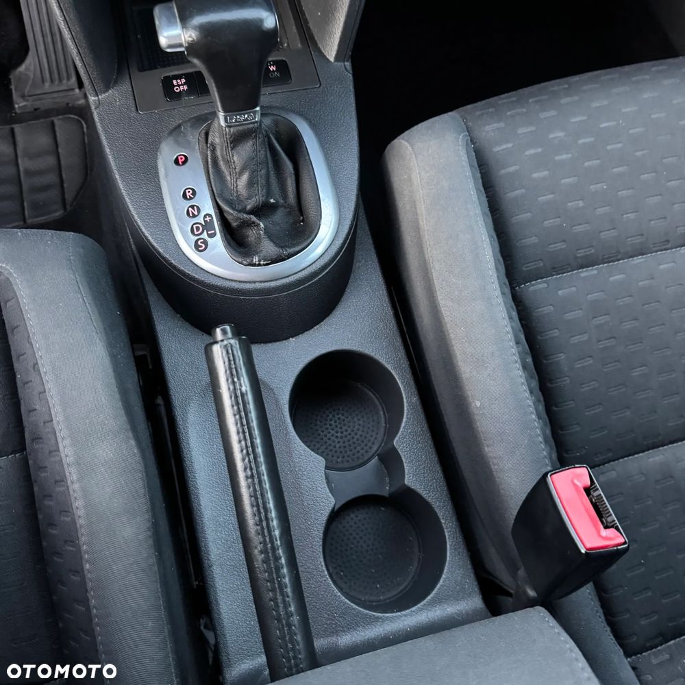 Volkswagen Touran 1.4 TSI Trendline DSG - 15