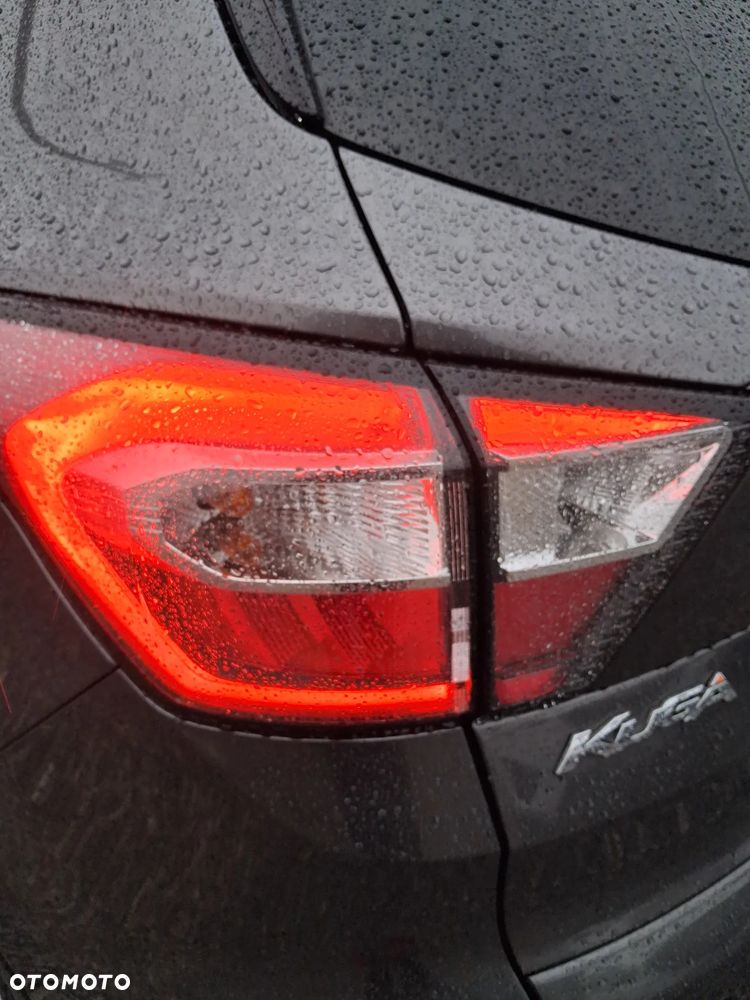 Ford Kuga - 21