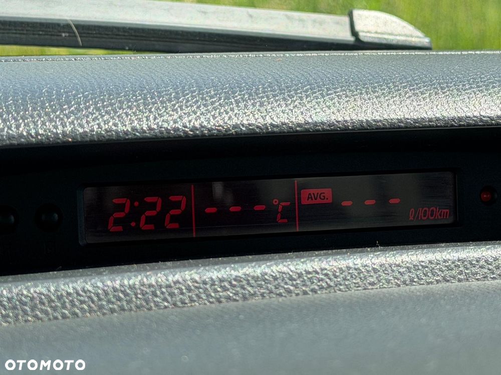Suzuki Swift - 7
