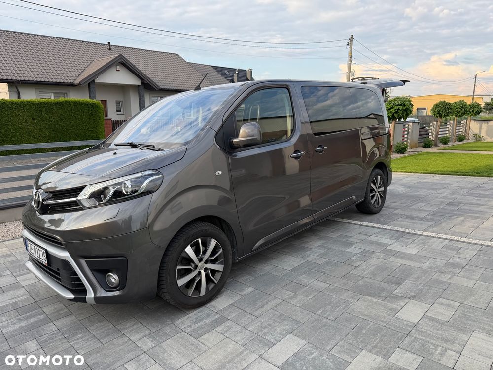Toyota ProAce Kombi D-4D Medium 2,8t - 22