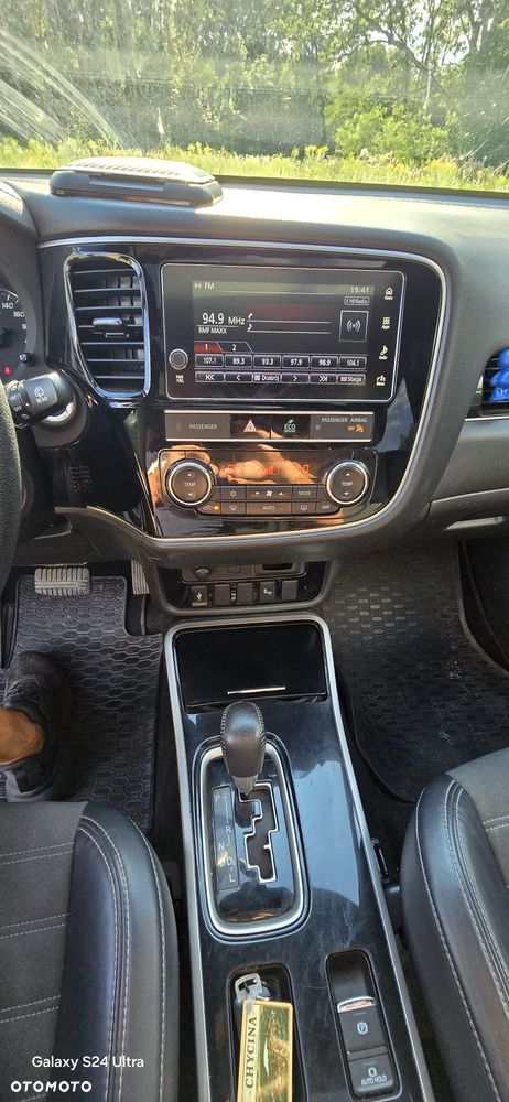 Mitsubishi Outlander - 9