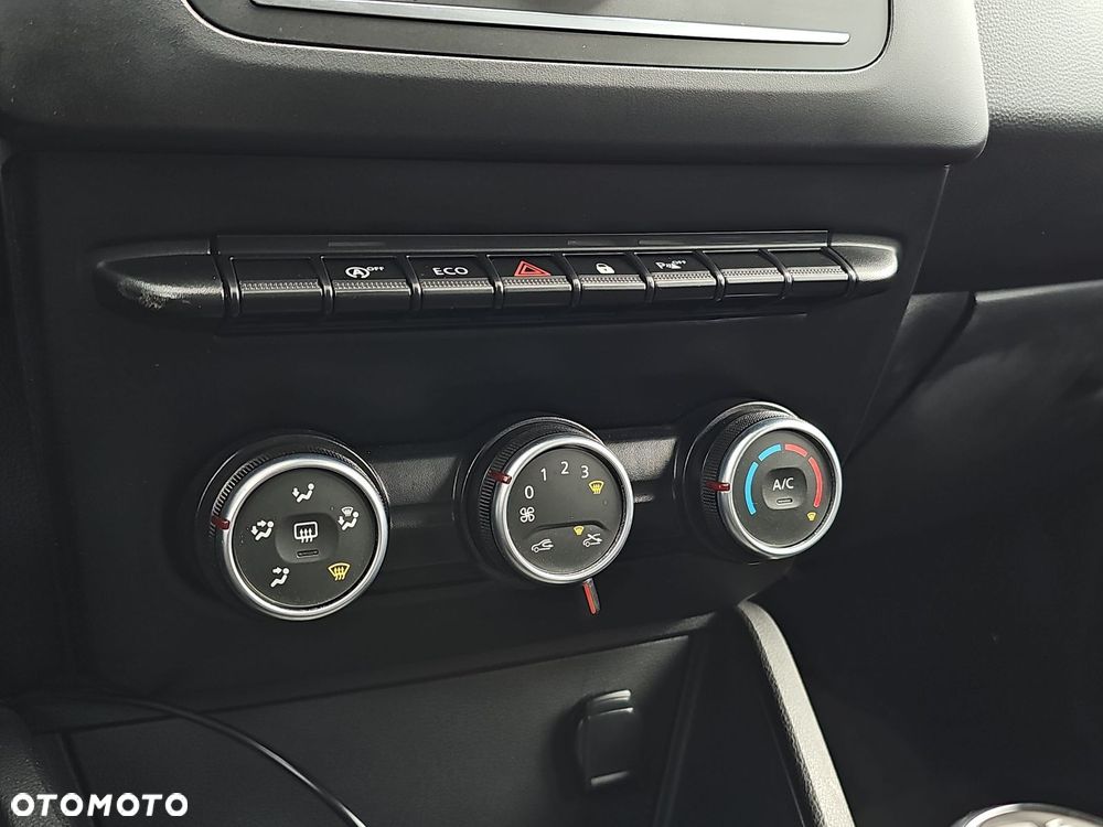 Dacia Duster 1.0 TCe Essential - 22