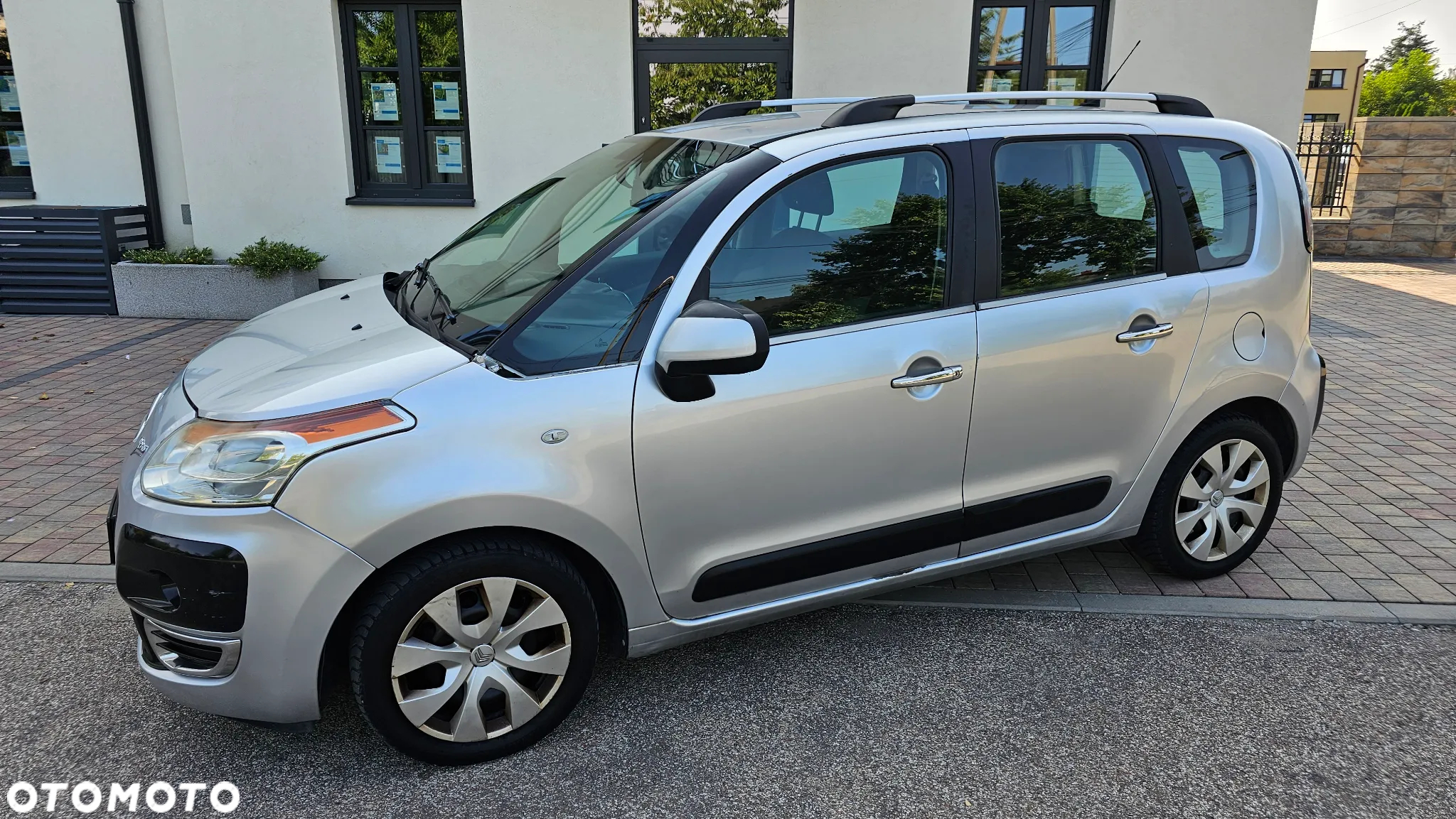 Citroën C3 Picasso 1.6 HDi Exclusive - 24