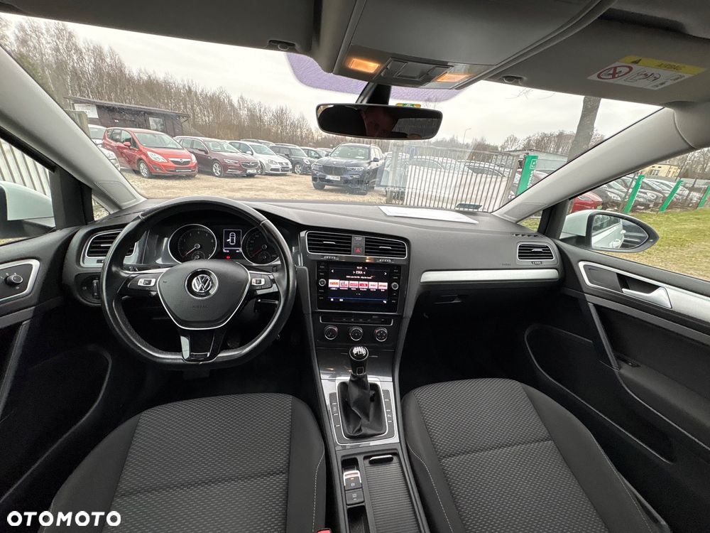 Volkswagen Golf 1.0 TSI Highline - 12