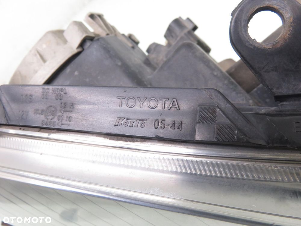 LAMPA PRAWA PRZEDNIA TOYOTA AVENSIS II T25 XENON - 6