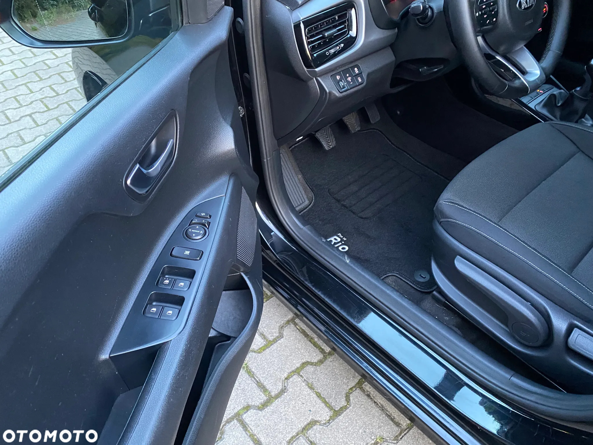 Kia Rio 1.0 T-GDI L Business Line - 22