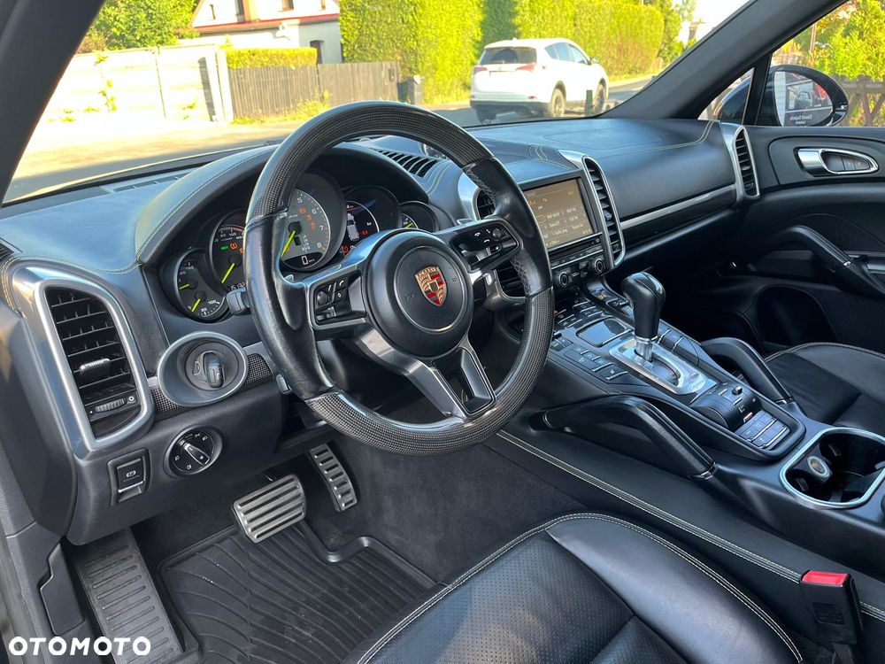 Porsche Cayenne S E-Hybrid Platinum Edition - 4