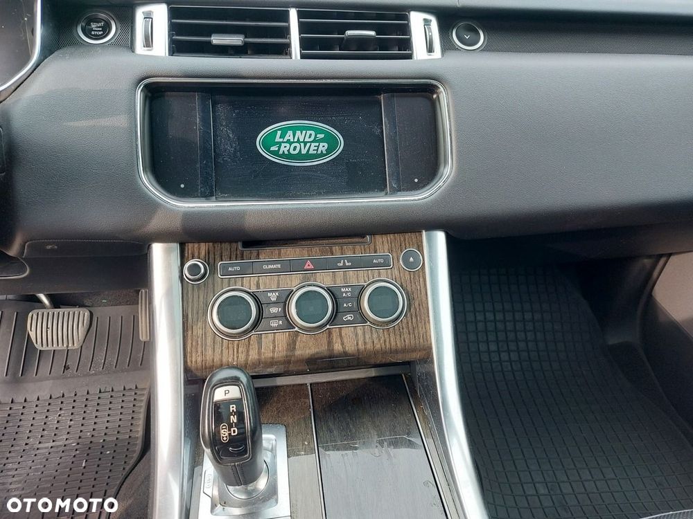 Land Rover Range Rover Sport - 24