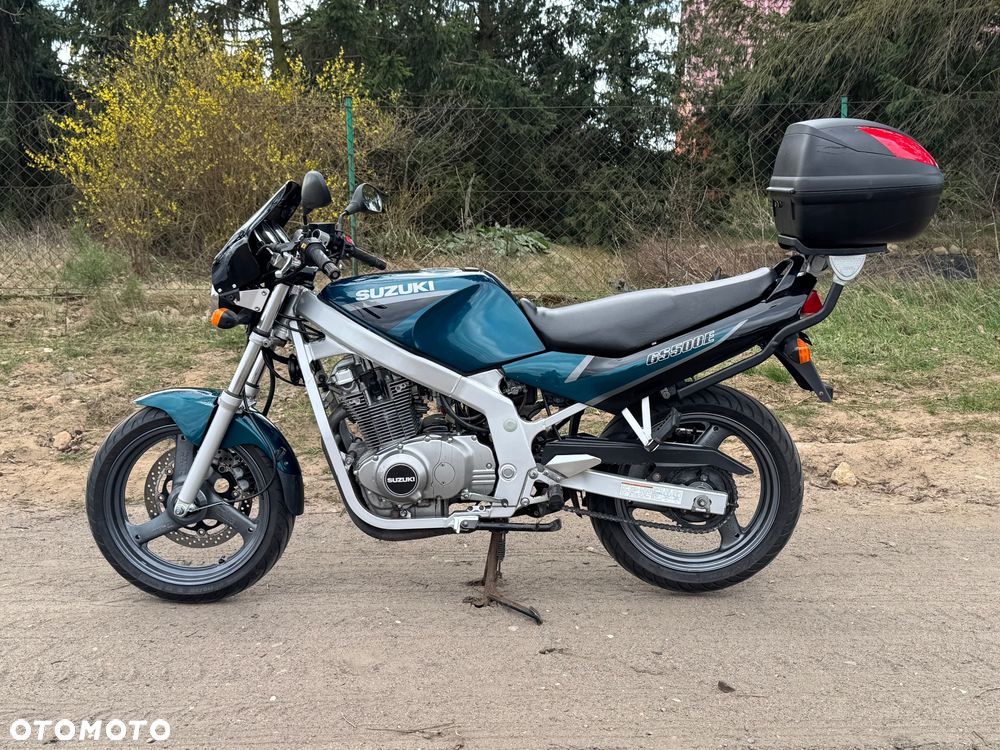 Suzuki GS - 19