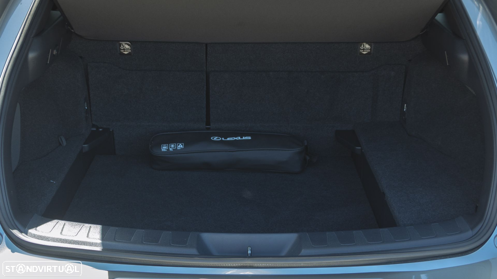 Lexus UX 250h Sport (Ecrã 12.3) - 15