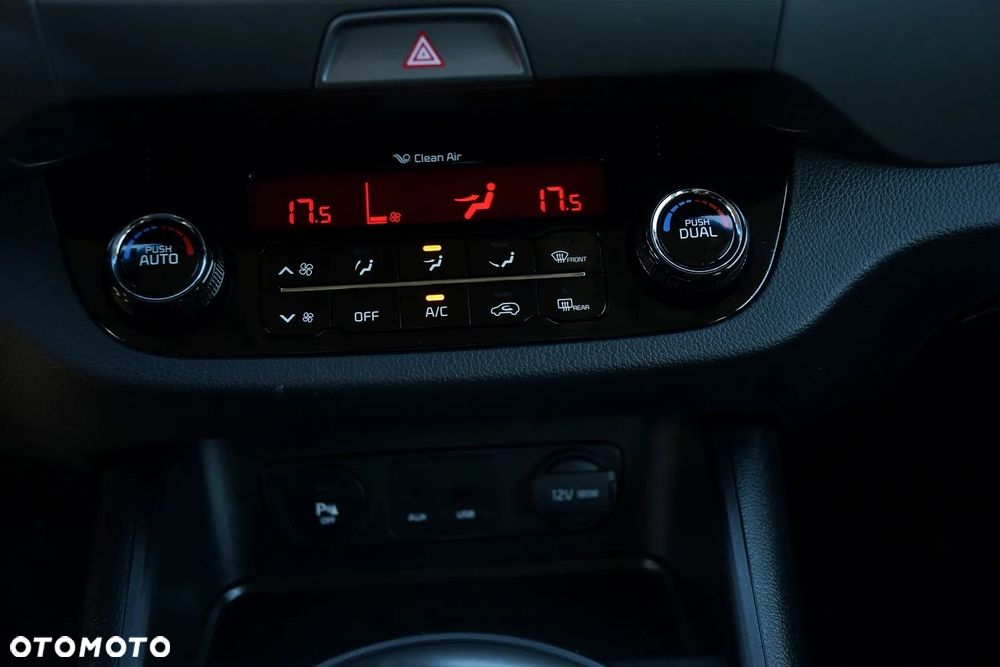 Kia Sportage 1.6 GDI Business Line 2WD - 33