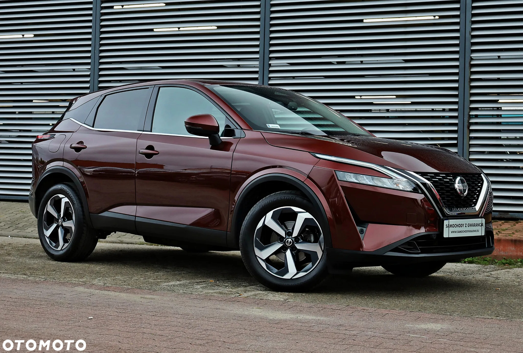 Nissan Qashqai 1.3 DIG-T N-Connecta DCT - 3