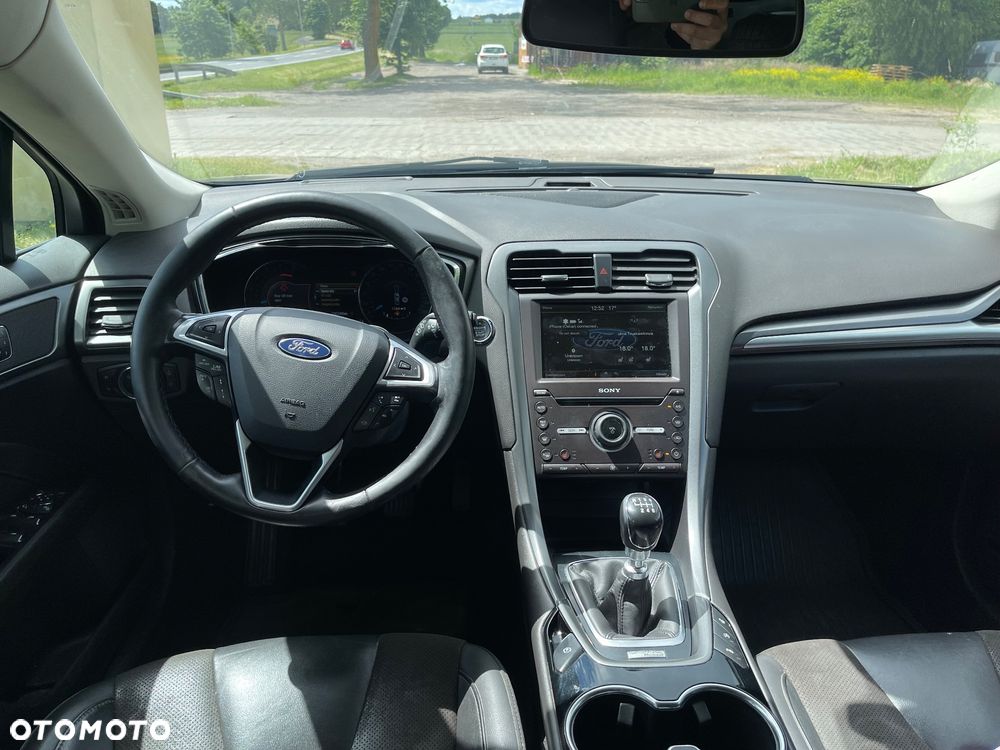 Ford Mondeo 2.0 TDCi Titanium - 14