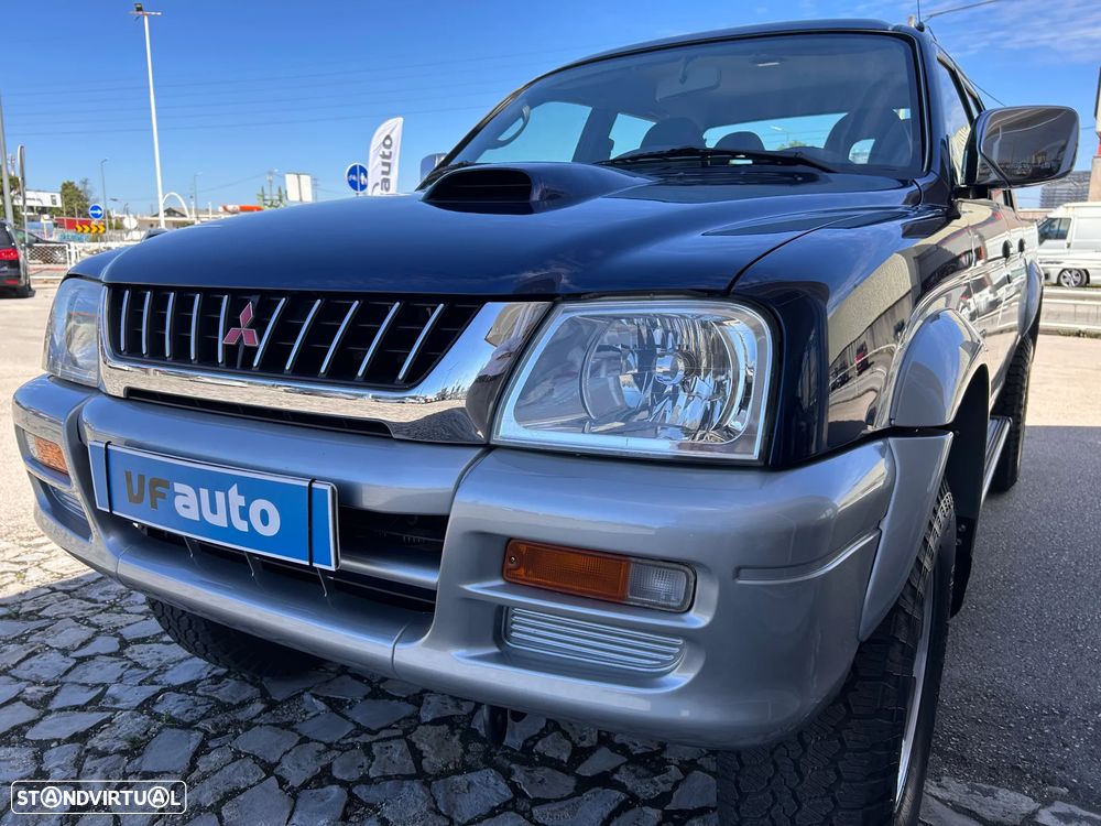 Mitsubishi L200 2.5 TD Club Strakar - 39