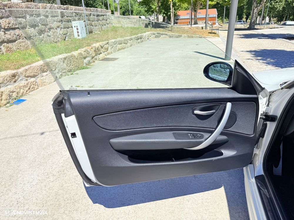 BMW 123 d Coupe - 15