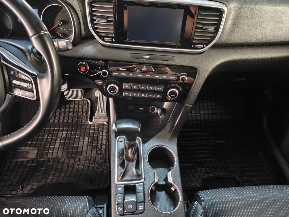 Kia Sportage 1.6 T-GDI Business Line 4WD DCT - 8