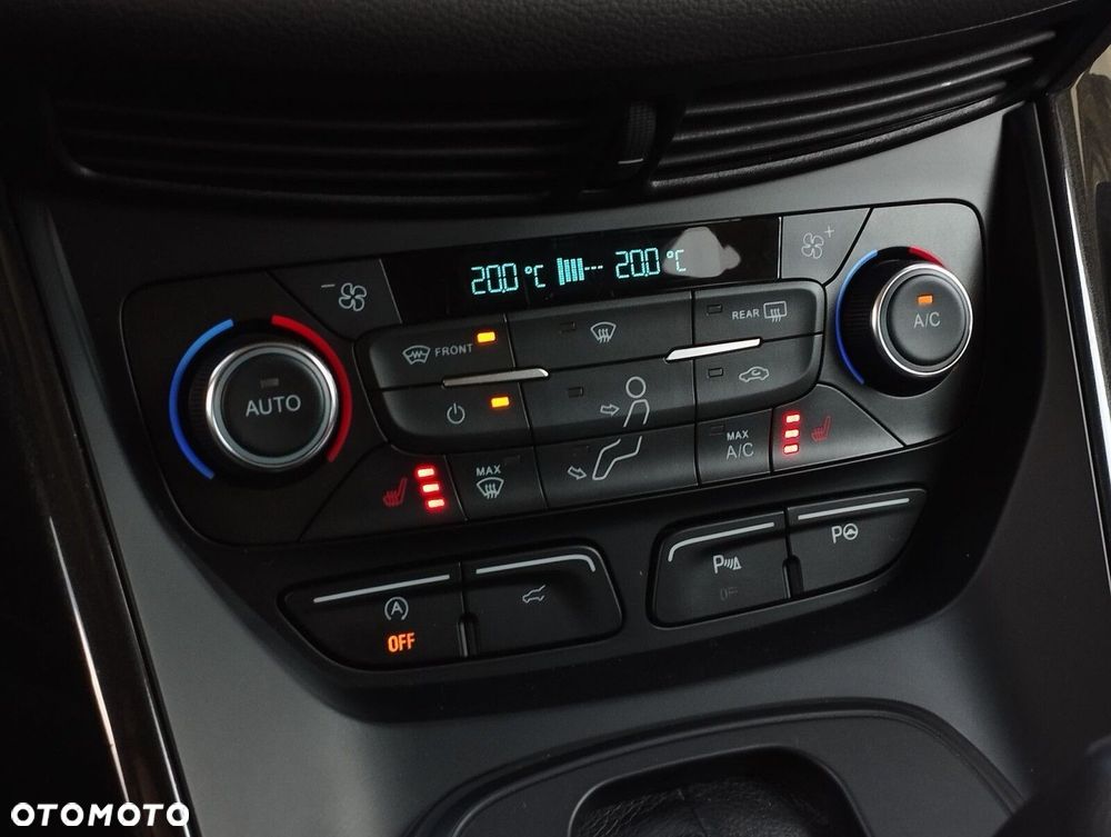 Ford Kuga 1.5 EcoBoost AWD Titanium ASS - 24