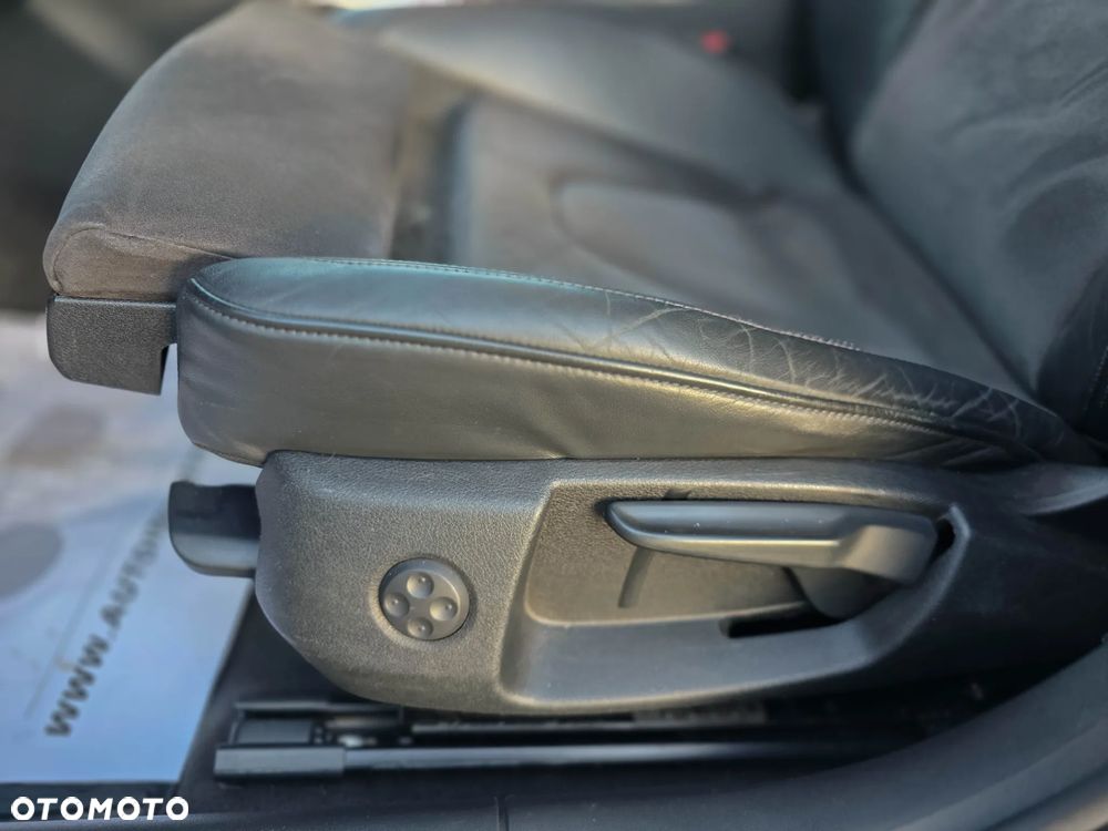 Audi A4 Avant 2.0 TDI DPF quattro Ambition - 20