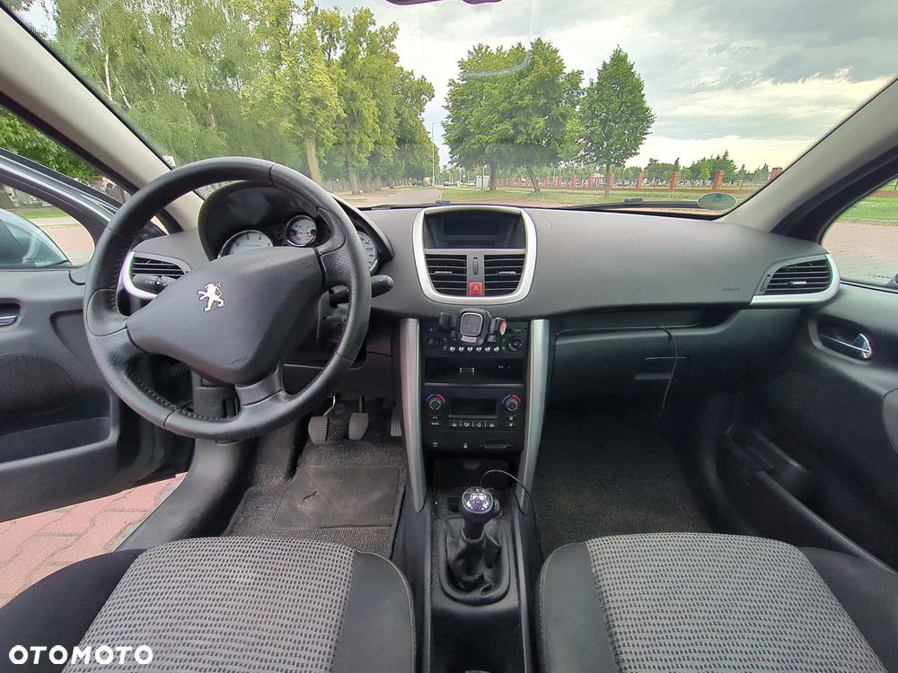 Peugeot 207 1.4 16V Sporty - 6
