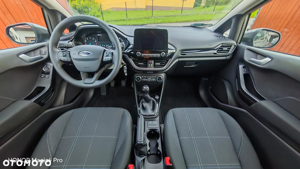 Ford Fiesta - 9