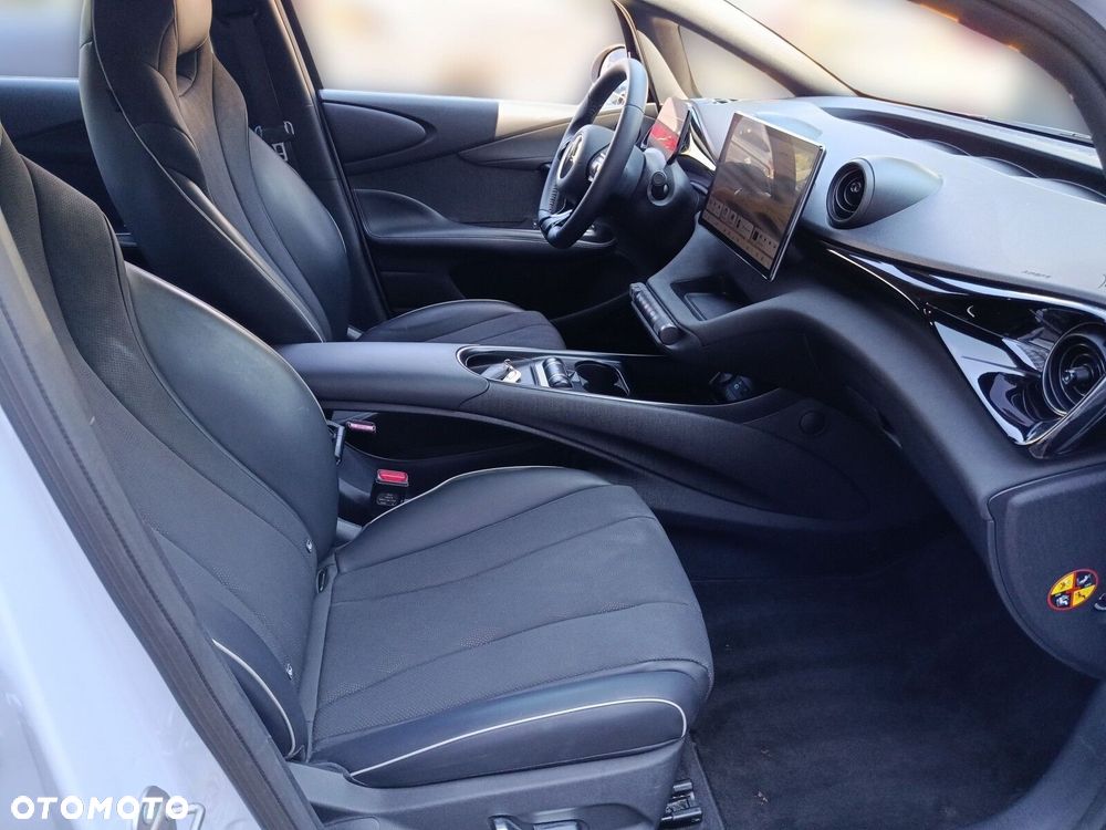 BYD Dolphin - 22