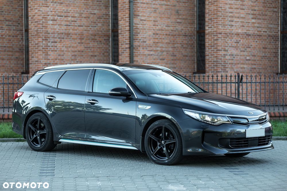 Kia Optima Sportagon 2.0 GDI Attract - 5