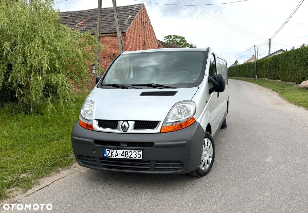 Renault Trafic 1.9 DCI 101 KM 6 bieg LONG L2H1 Klima G. Fotel - 2