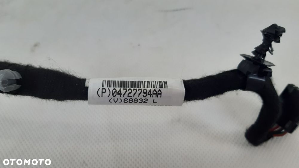 JEEP CHEROKEE KL GNIAZDO USB SD AUX 68146071AC - 5