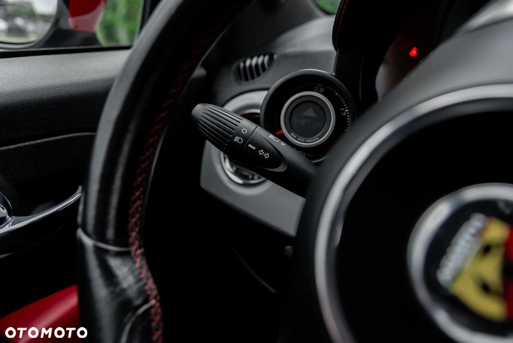 Fiat 500 1.4 16V by Gucci - 33