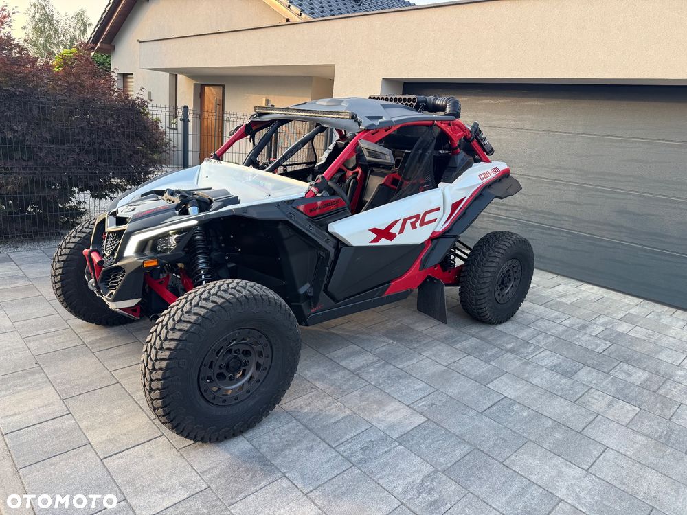 Can-Am Maverick - 1