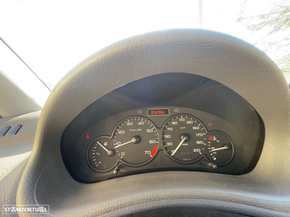 Peugeot 206 1.1 Black & Silver II - 7