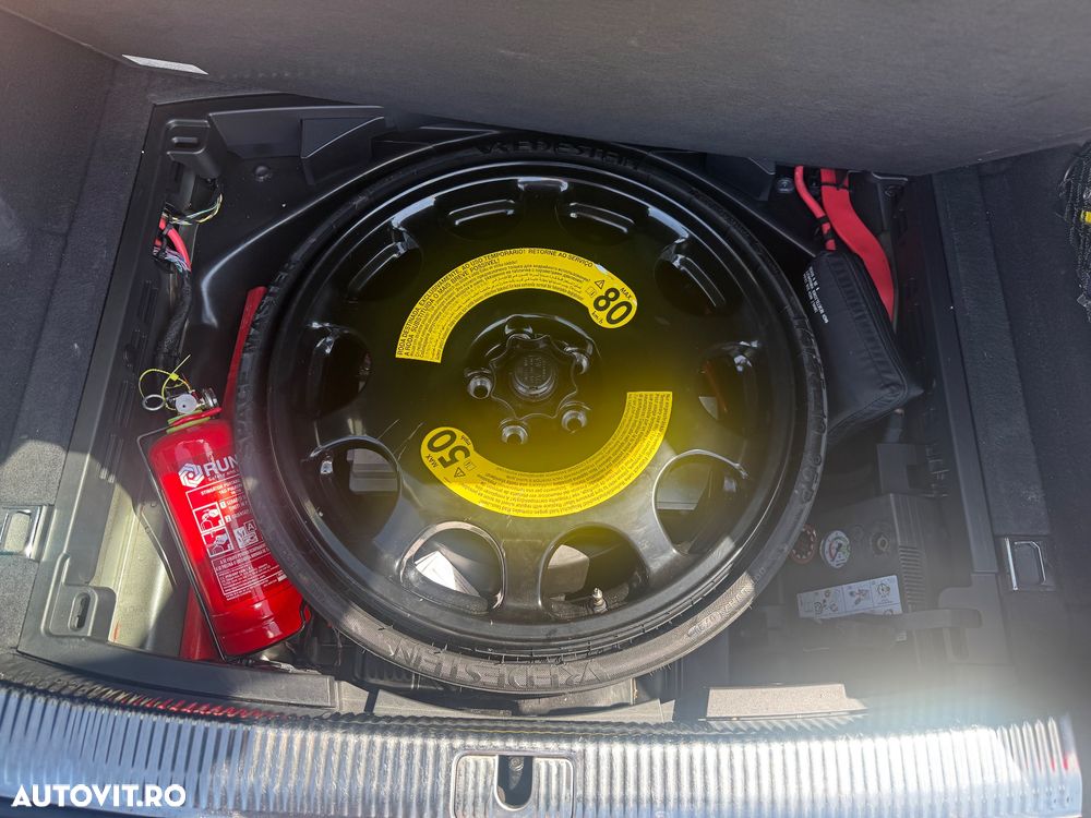 Audi A4 40 TDI quattro S tronic MHEV Basic - 12