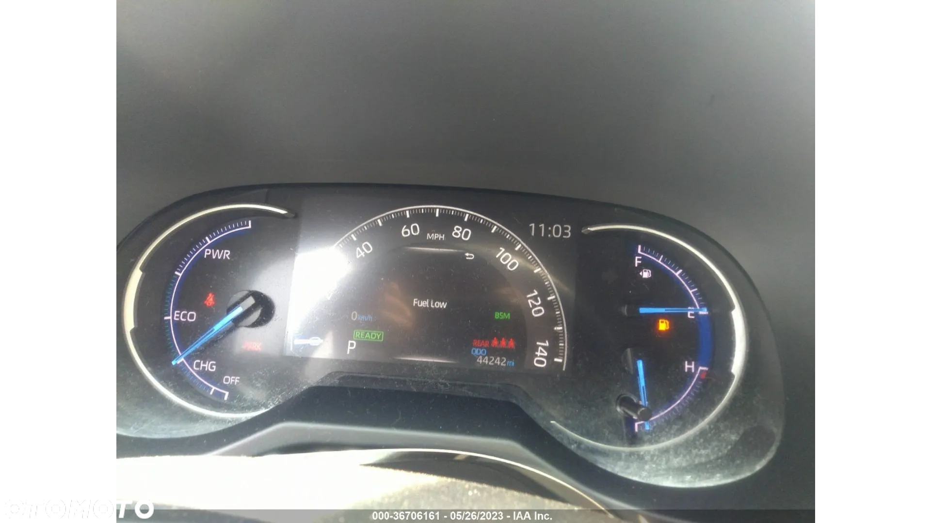 Toyota RAV4 - 8