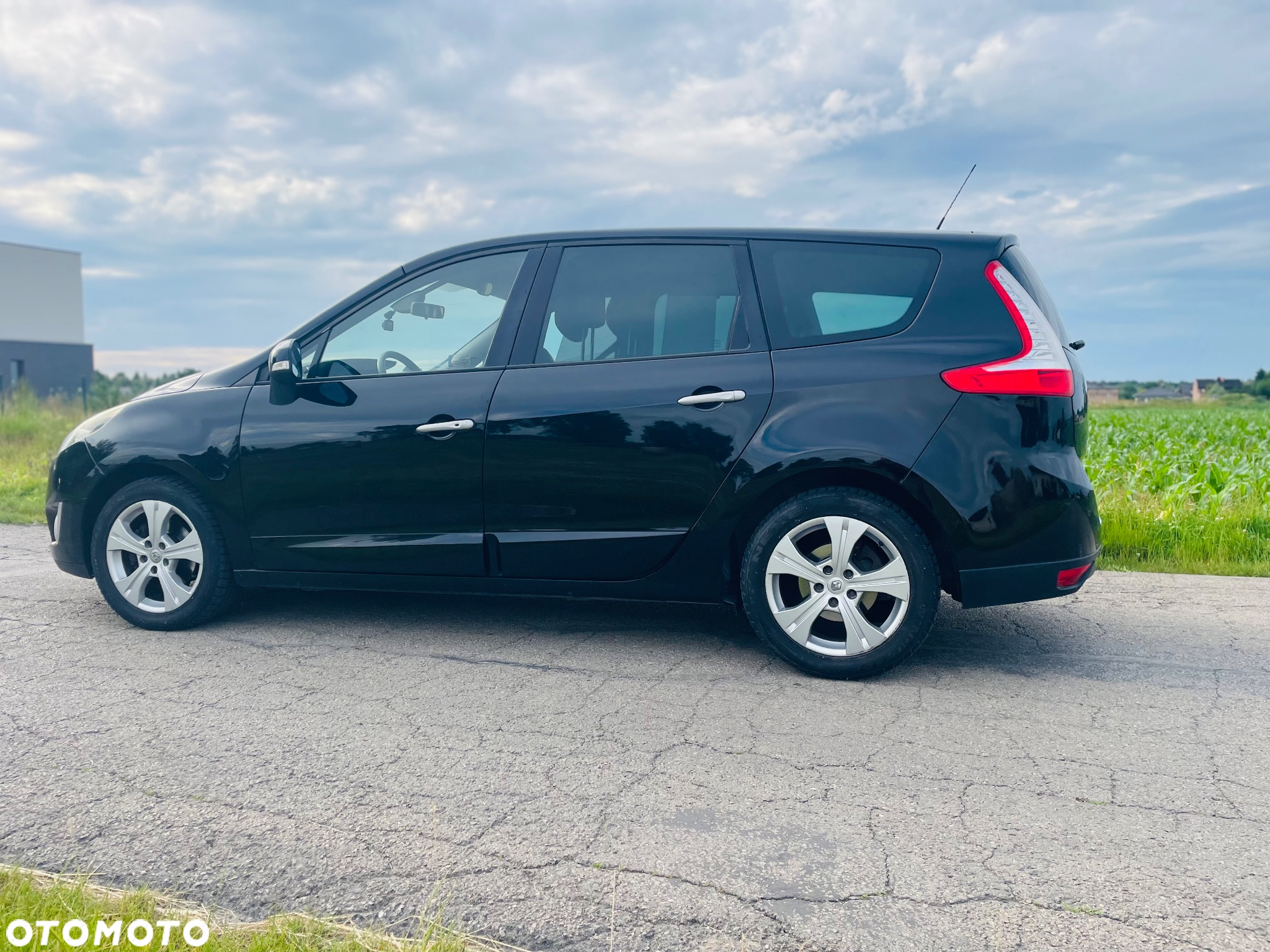 Renault Scenic - 10