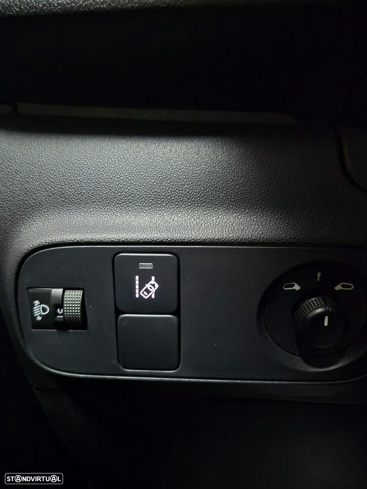 Citroën C3 Pure Tech Shine - 20
