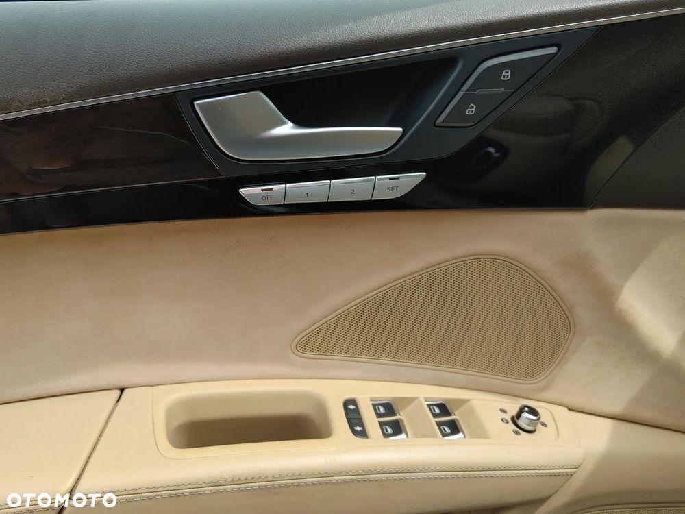 Audi A8 3.0 TFSI Quattro tiptronic - 13